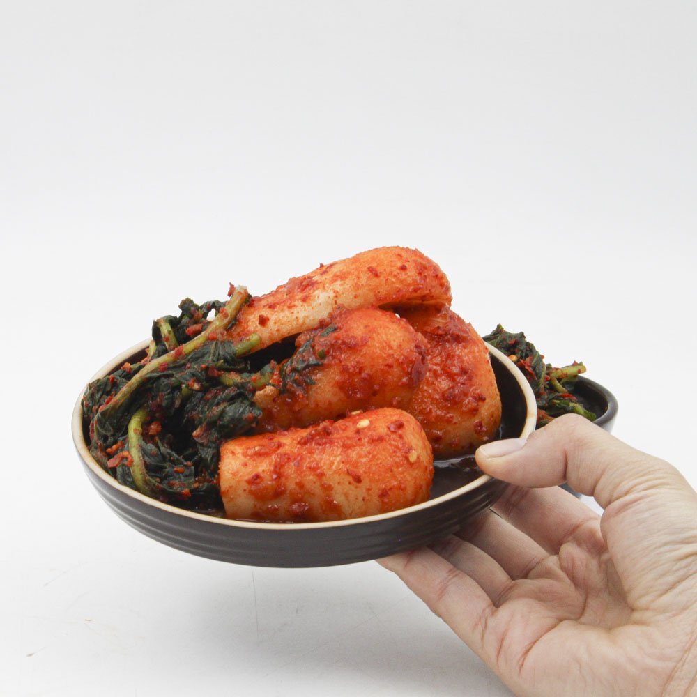 🥬 아삭 매콤한, 국내산 프리미엄 총각김치
